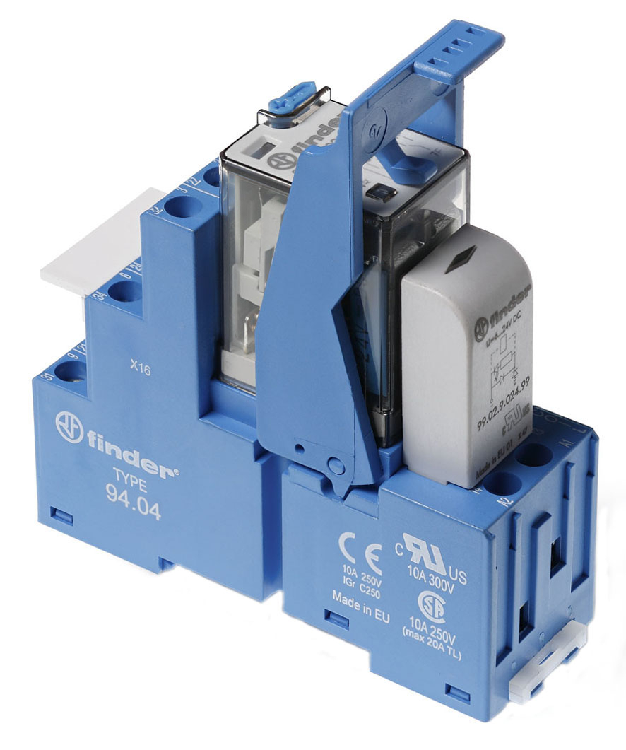Finder 583490120050 Csatoló relé, 4 váltóé, 7A termékfotó