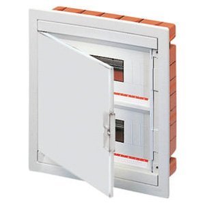 Gewiss Süllyesztett kiselosztó - Teli ajtóval - Sorkapocs tartóval szerelve (12X2) 24 modul IP40