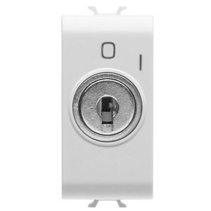 Gewiss Kétpólusú kapcsoló 2P 250V AC - 10AX - Kulccsal - 0/1 szimbólummal - 1 modulos - Szatén fehér - CHORUSMART