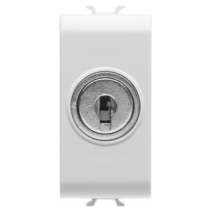 Gewiss Váltókapcsoló 1P 250V AC - 10AX - Kulccsal - 1 modulos - Szatén fehér - CHORUSMART
