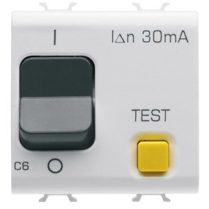 Gewiss Áram-védőkapcsoló túláramvédelemmel - Karakterisztika: C - Típus: A - 1P+N 6A 230 V AC 30mA - 2 modulos - Fényes fehér - CHORUSMART termékfotó