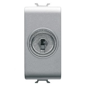 Gewiss Váltókapcsoló 1P 250V AC - 10AX - Kulccsal - 1 modulos -titánium - CHORUSMART