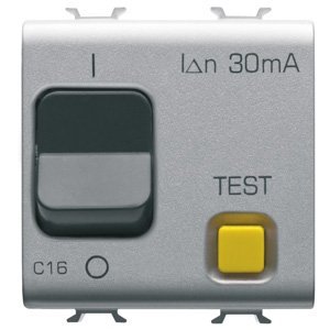 Gewiss Áram-védőkapcsoló túláramvédelemmel - Karakterisztika: C - Típus: A - 1P+N 16A 230 V AC 30mA - 2 modulos - Titánium - CHORUSMART termékfotó