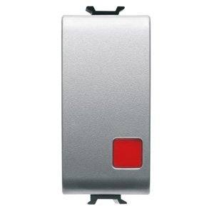 Gewiss Nyomógomb 1P 250V AC - Nc+no 16A - Stop - Piros fénykibocsátó lencse - 1 modulos - Titánium – CHORUSMART
