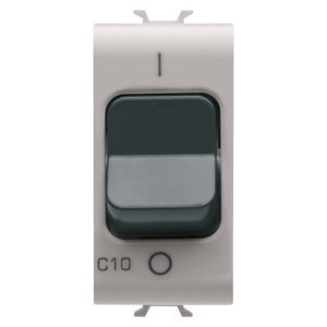Gewiss Kismegszakító - C karakterisztika - 1P 10A 230 V AC - 1 modulos - Szatén bézs - CHORUSMART termékfotó