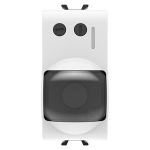 Gewiss Infravörös mozgásérzékelő - 230 V AC 50/60 HZ - Fényes fehér - 1 modulos - CHORUSMART