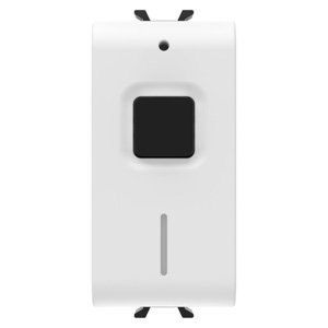 Gewiss Csatlakoztatott kapcsoló aktuátor fogyasztásmérő funkcióval - 100/240 V AC 50/60 HZ - NO 16A (AC1) 240 V AC - 1 modulos - Szatén fehér - CHORUSMART