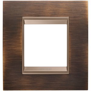 Gewiss Lux international díszítőkeret - Fém - 2 modulos - Antik sárgaréz - Matt sötét bronz színű belső kerettel - CHORUSMART termékfotó