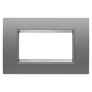 Gewiss Lux díszítőkeret - Fém - 4 modulos - Egyszínű aluminium - CHORUSMART termékfotó