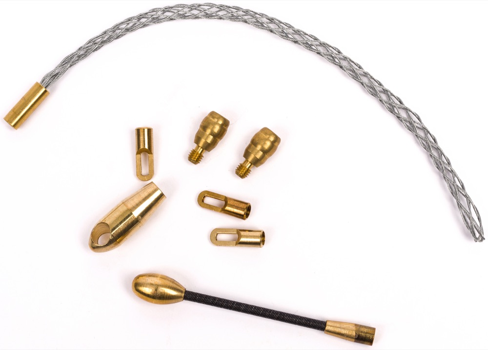 Univolt KATI TWIST 2.0 TART KLT 4,5mm  (101253) Tartozék klt(kezdöhüvely,füzöszem,kábelharisnya,vezetöfej,rug.vezetöfej)